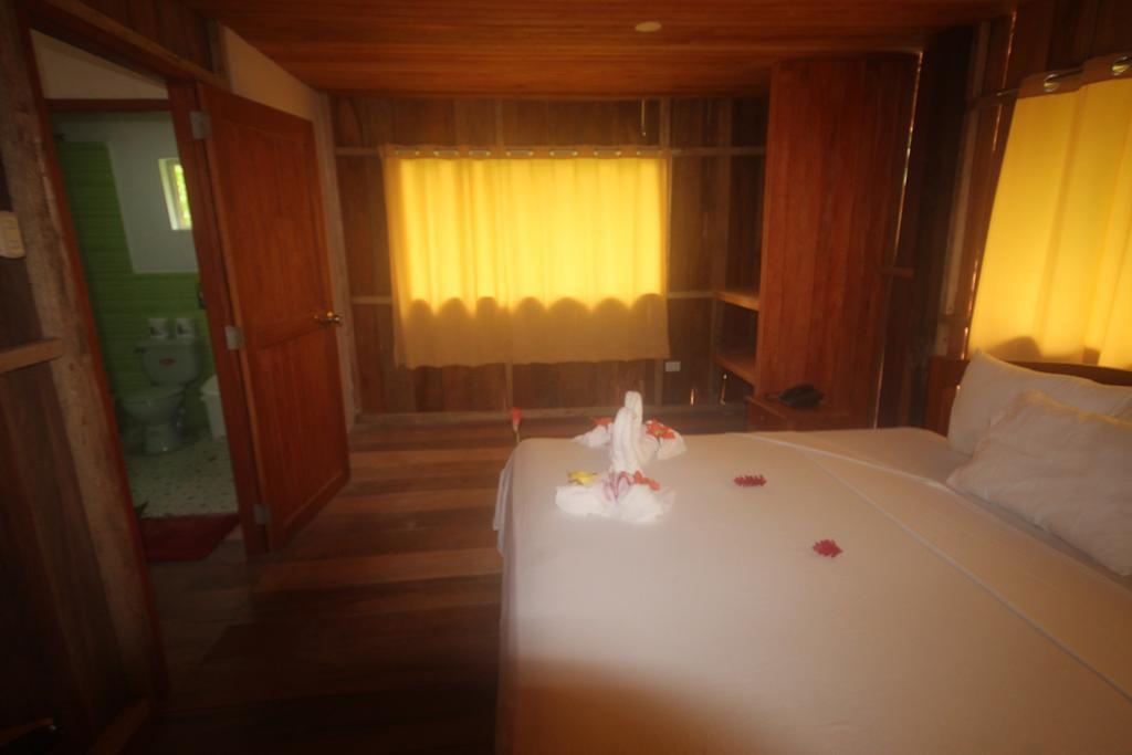 Amazon Rainforest Lodge Padre Cocha Luaran gambar